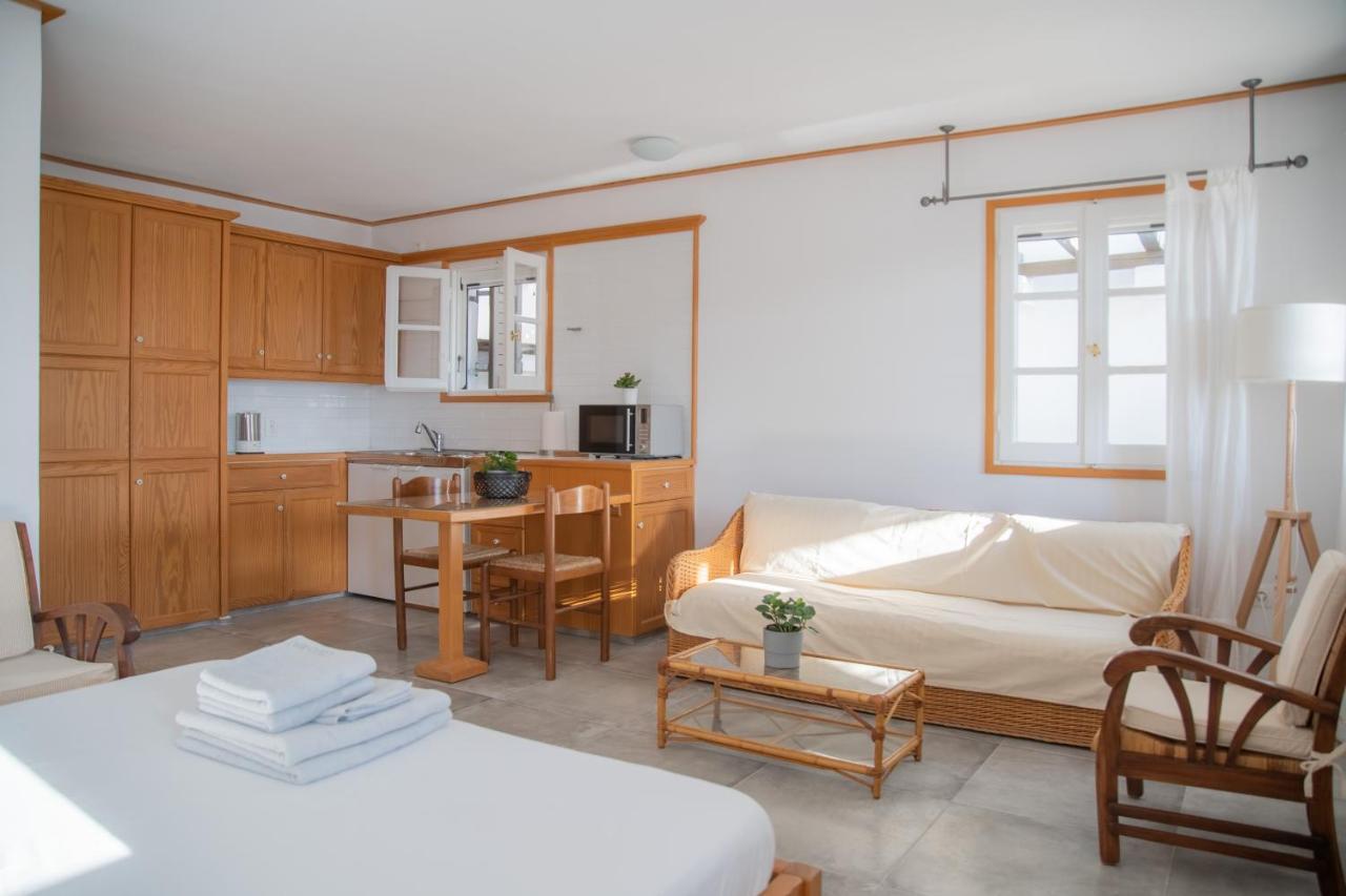 Lotos Beach Home Кинион Экстерьер фото